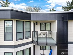 15249 Sunwood Boulevard A3, Tukwila WA 98188