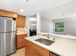 15249 Sunwood Boulevard A3, Tukwila WA 98188