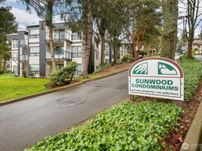 15249 Sunwood Boulevard A3, Tukwila WA 98188
