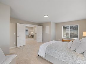 1016 207th Place SW, Lynnwood WA 98036