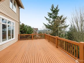 5899 153rd Avenue SE, Bellevue WA 98006