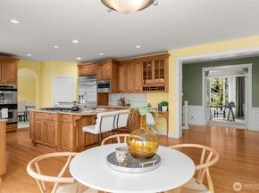 5899 153rd Avenue SE, Bellevue WA 98006