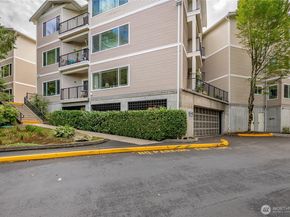 15000 Juanita Drive NE 307, Kenmore WA 98028