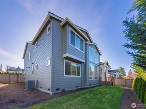 11262 SE 61st Place, Bellevue WA 98006
