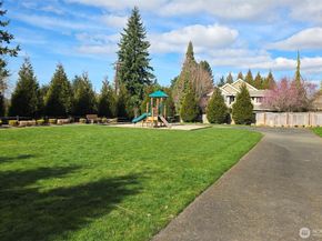 11262 SE 61st Place, Bellevue WA 98006