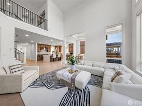 11262 SE 61st Place, Bellevue WA 98006