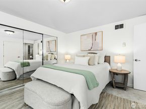 19524 Echo Lake Place N A401, Shoreline WA 98133