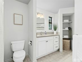 19524 Echo Lake Place N A401, Shoreline WA 98133