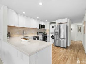 19524 Echo Lake Place N A401, Shoreline WA 98133