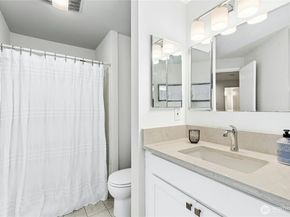 19524 Echo Lake Place N A401, Shoreline WA 98133