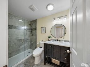 31911 42nd Ave SW, Federal Way WA 98023