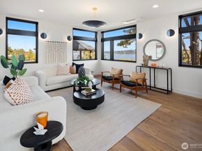 3856 Cascadia Avenue S, Seattle WA 98118