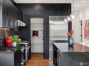 3856 Cascadia Avenue S, Seattle WA 98118