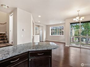 1206 100th Court SE 11, Everett WA 98208