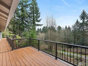 8875 Banner Road SE, Port Orchard WA 98367