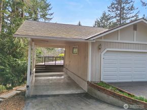 8875 Banner Road SE, Port Orchard WA 98367