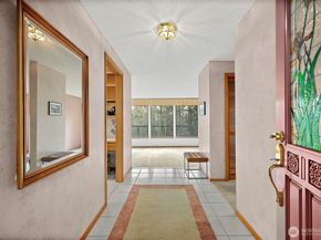 8875 Banner Road SE, Port Orchard WA 98367