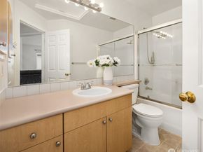 325 S 51st Street A, Renton WA 98055