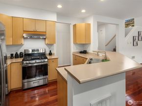 325 S 51st Street A, Renton WA 98055