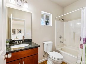 7755 29th Avenue NW, Seattle WA 98117