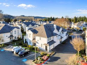 23519 55th Avenue S 121, Kent WA 98032