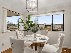 2028 Waverly Place N 202, Seattle WA 98109