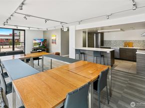 2201 3rd Avenue 1001, Seattle WA 98121