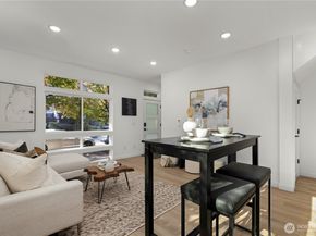 6544 A Latona Avenue NE, Seattle WA 98115