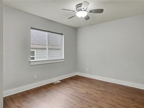 15549 SE 160th Place, Renton WA 98058