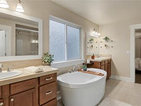 15549 SE 160th Place, Renton WA 98058