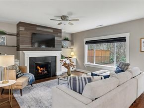 15549 SE 160th Place, Renton WA 98058