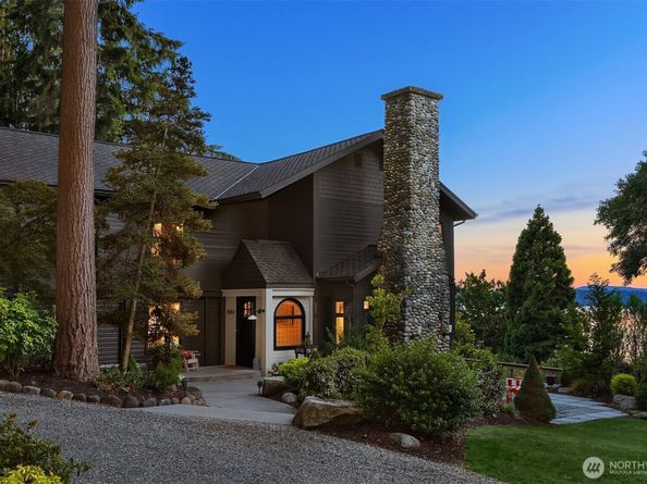 15451 Harvey Road NE, Bainbridge Island WA 98110
