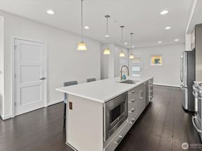 3300 NE 65th Street 217, Seattle WA 98115