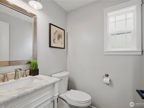 11226 NE 145th Street, Kirkland WA 98034