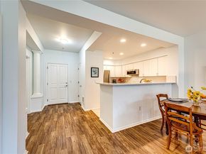 2220 132nd Avenue SE A113, Bellevue WA 98005