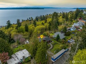 28017 13th Avenue S, Des Moines WA 98198