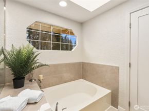 13316 NE 89th Street, Redmond WA 98052