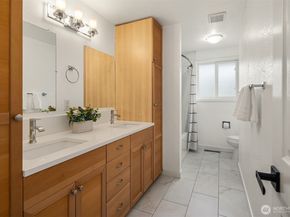 32527 23rd Avenue SW, Federal Way WA 98023