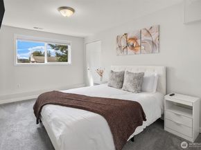 32527 23rd Avenue SW, Federal Way WA 98023