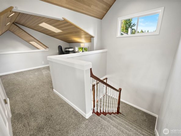639 12th Avenue, Kirkland WA 98033