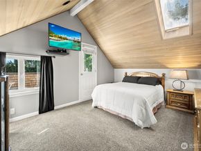 639 12th Avenue, Kirkland WA 98033