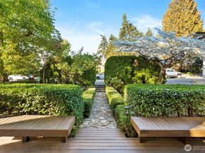 639 12th Avenue, Kirkland WA 98033