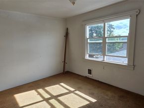 1512 Rainier Avenue, Everett WA 98201