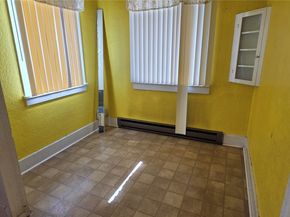 1512 Rainier Avenue, Everett WA 98201