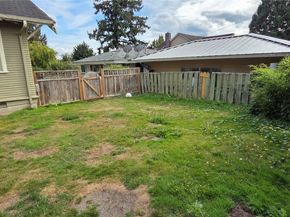 1512 Rainier Avenue, Everett WA 98201
