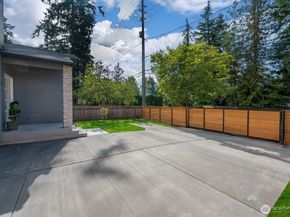 16614 15th Avenue NE, Shoreline WA 98155