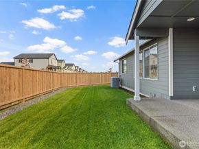 30217 11th Place S, Federal Way WA 98003