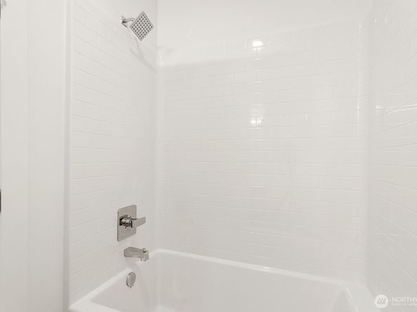 117 Wells Avenue S D, Renton WA 98057