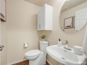 11931 NE 162nd Lane 143, Bothell WA 98011