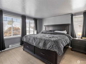 23606 55th Avenue S 1103, Kent WA 98032